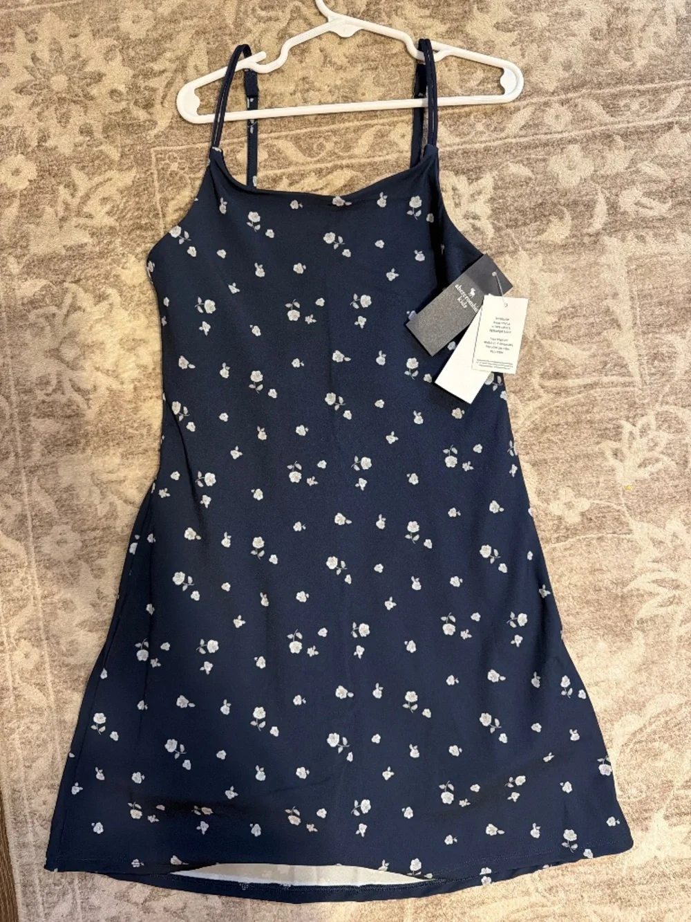 Abercrombie athletic dress 9/10